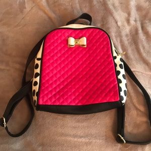 🚨 👛 Trendy backpack purse